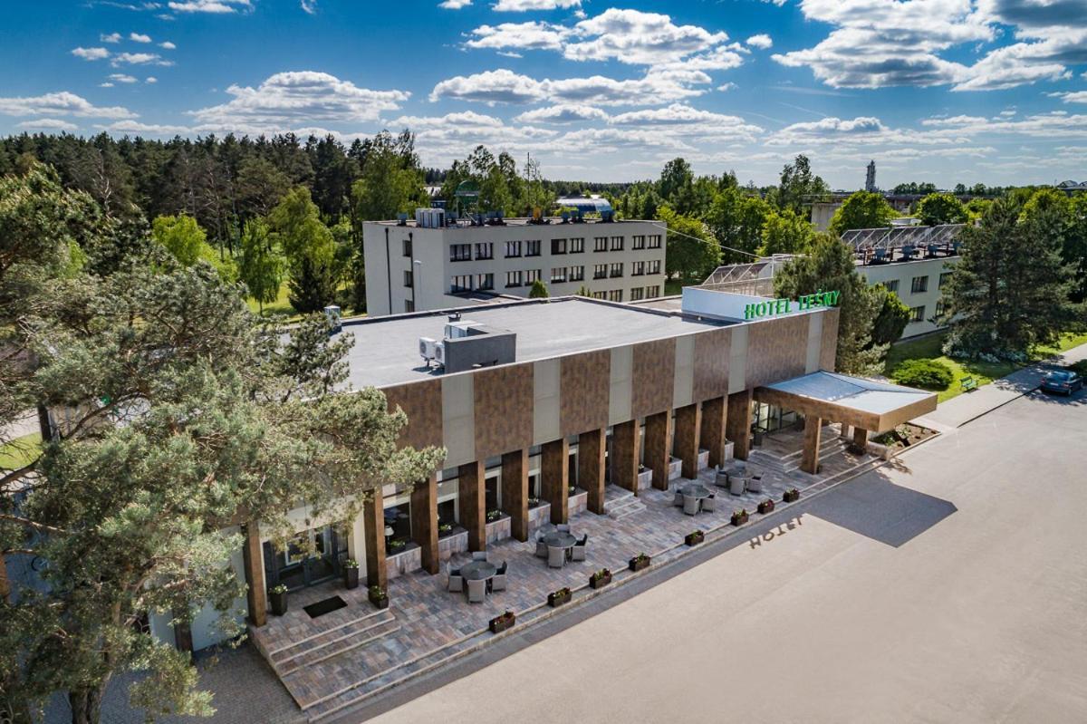 Hotel Lesny Белосток Экстерьер фото
